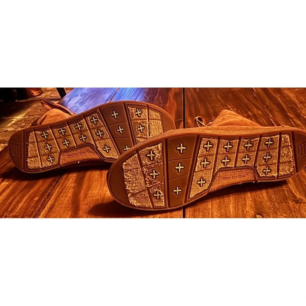 Tom's Alpine Suede Tan Boots With Cozy Fleece Lining Women's 11 Wide
